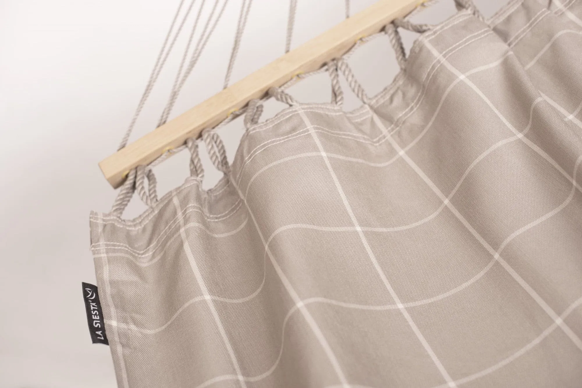 Alisio Almond - Weather-Resistant Double Spreader Bar Hammock