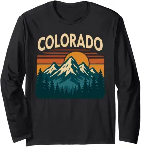 Colorado Vintage Retro 70s Travel Mountain Landscape Sunset Long Sleeve T-Shirt